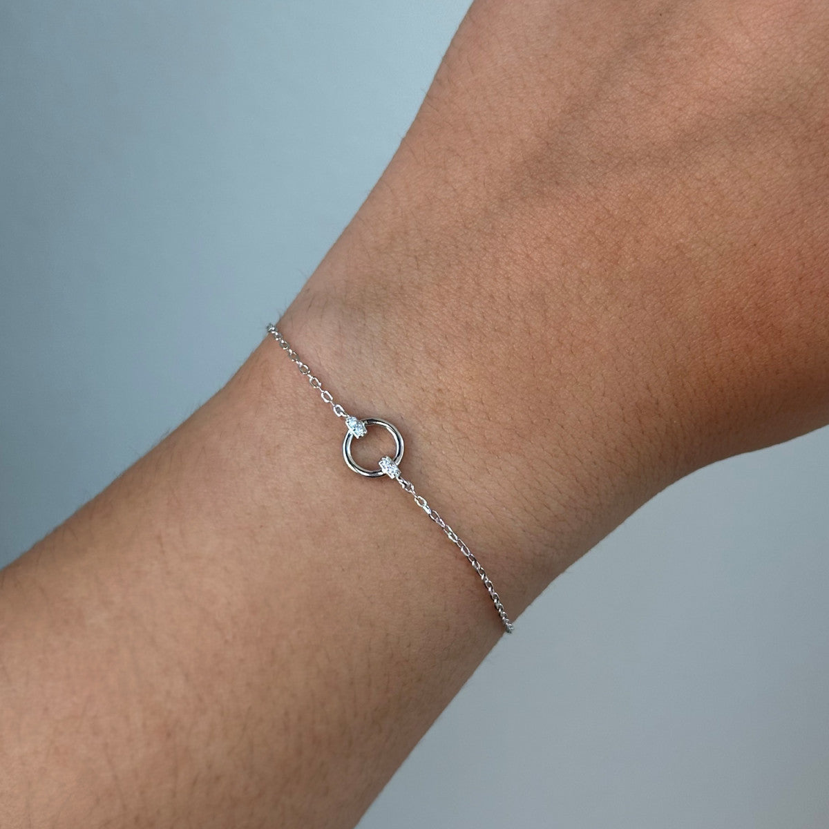 PULSERA CIRCULO MEDIA BARRA MULTI