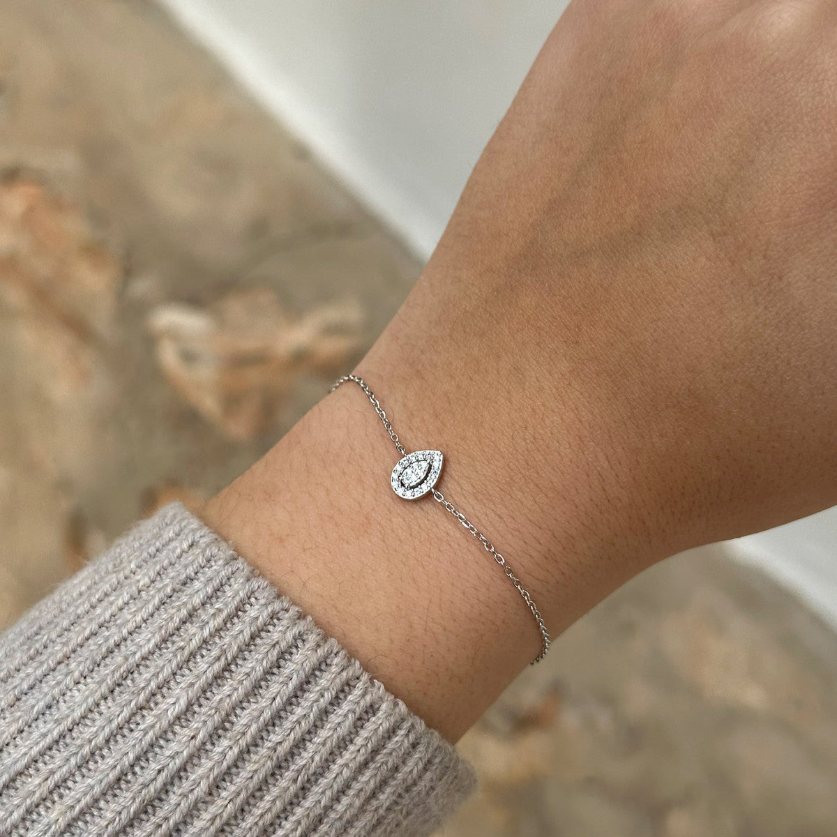 PULSERA GOTA MULTICIRCONITA