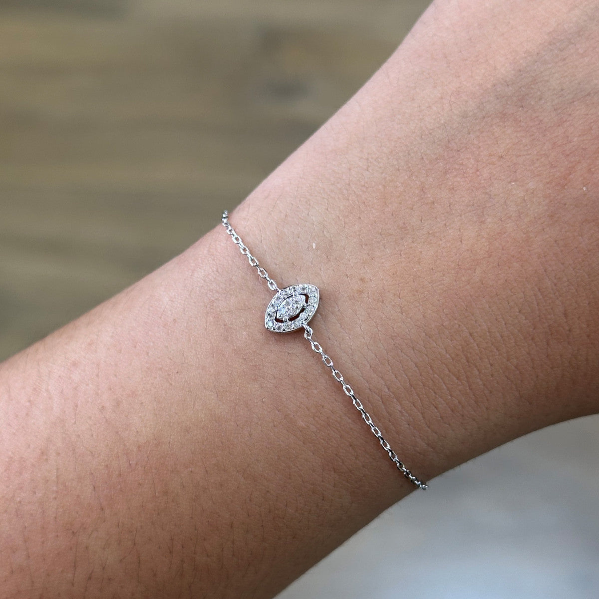 PULSERA NAVETTE MULTICIRCONITA