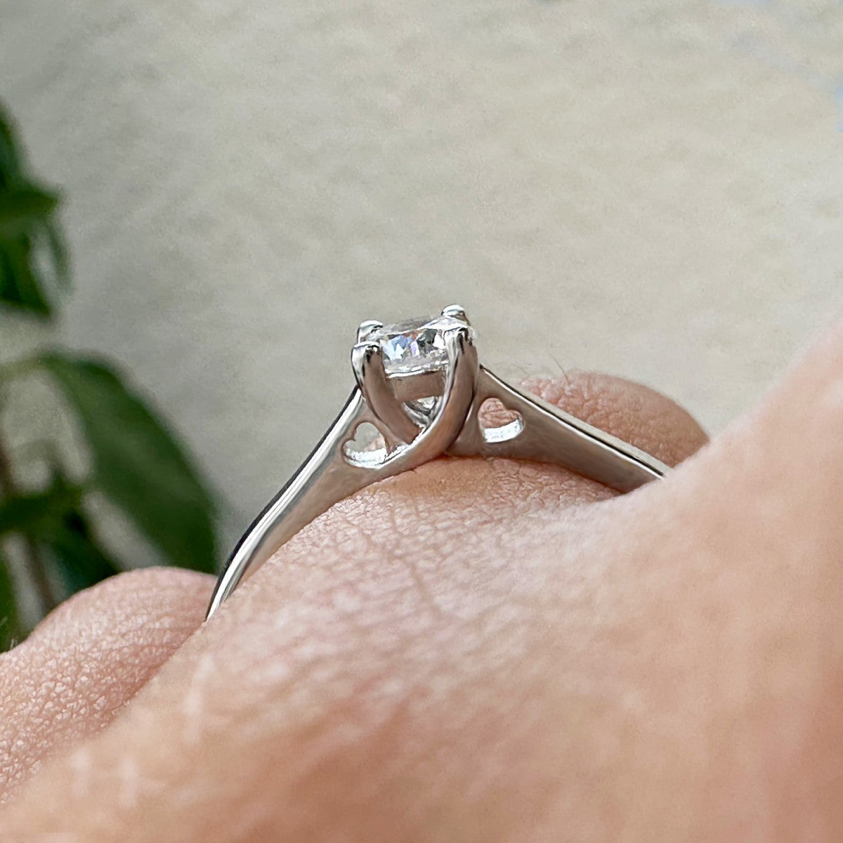 SOLITARIO 4 GARRAS 4 MM